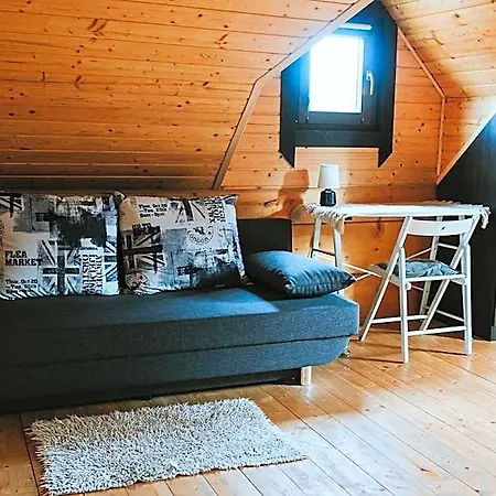 Alojamento de Turismo Selvagem Domki,,chatki Góralskie Rabka
